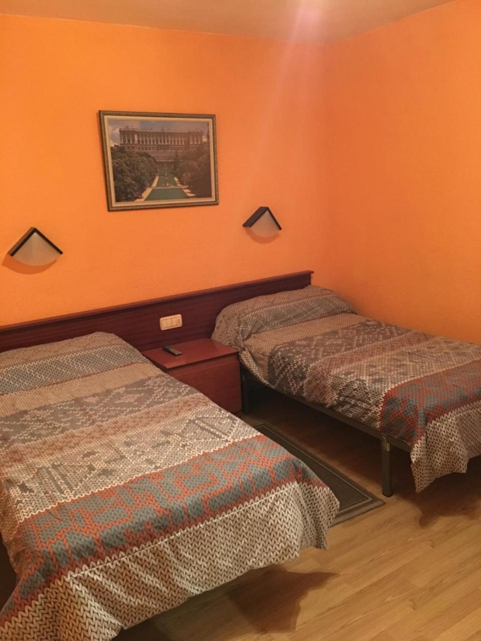 Hostal Hilton Burgo Buitenkant foto